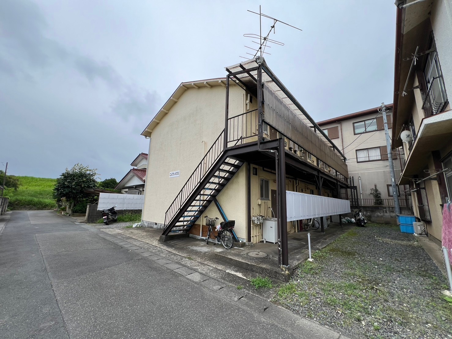 こんでいハウス